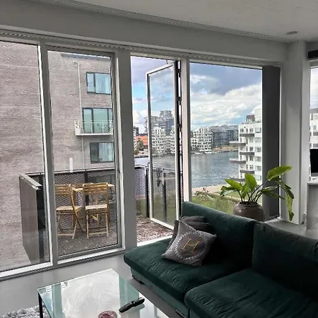 A Huset - Lejlighed *